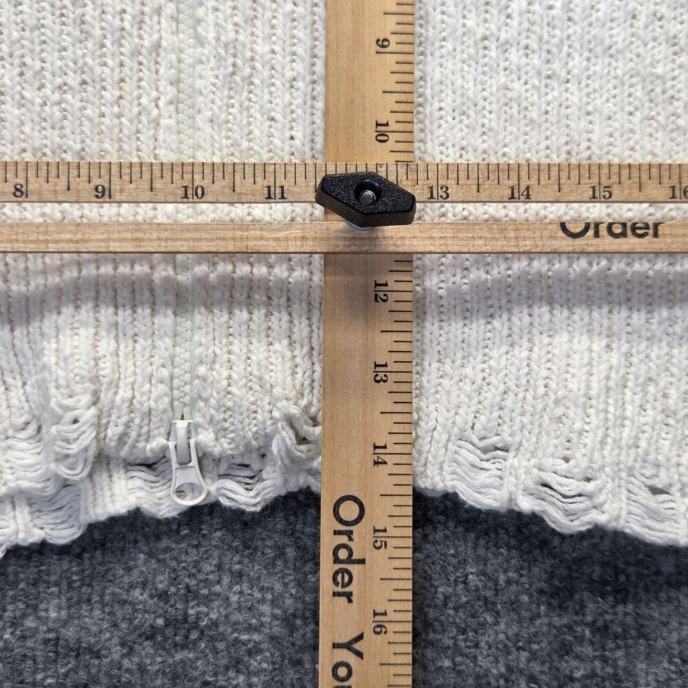 Moon & Madison Sweater Womens Large White Cropped Zip Hoodie Knit Distressed - Picture 9 of 11